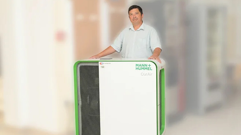 Janez Kovač Myint (predstavitev in tehnični ukrepi čiščenja zraka v prosotorih)